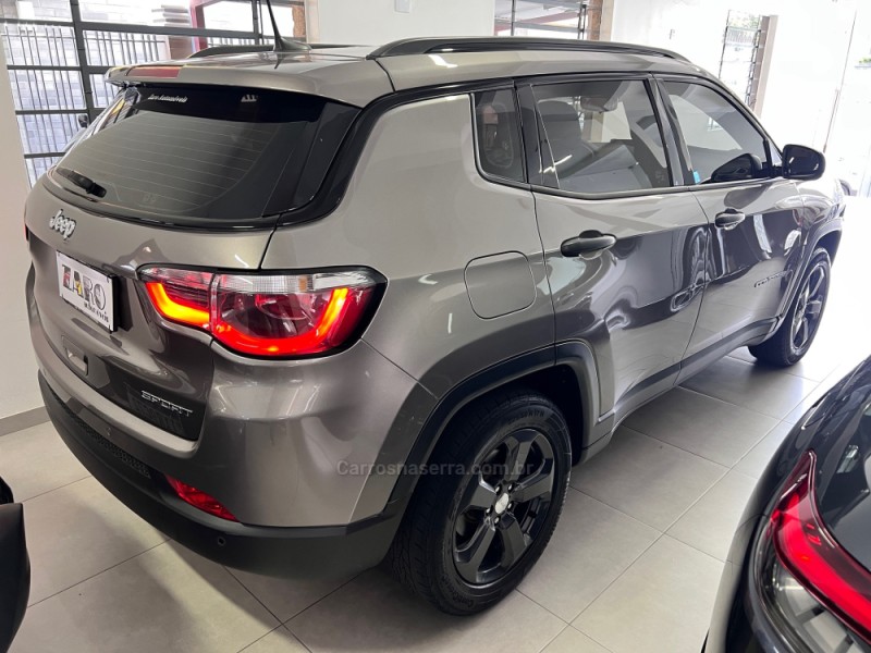 COMPASS 2.0 16V FLEX SPORT AUTOMÁTICO - 2018 - CARLOS BARBOSA
