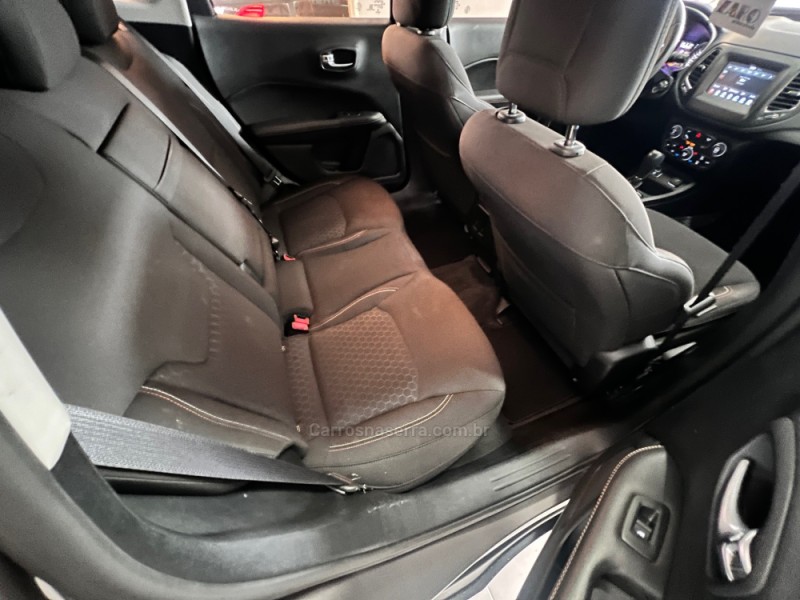 COMPASS 2.0 16V FLEX SPORT AUTOMÁTICO - 2018 - CARLOS BARBOSA