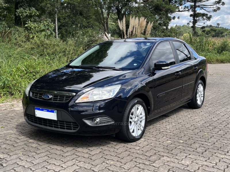 FOCUS 2.0 GLX SEDAN 16V FLEX 4P AUTOMÁTICO - 2013 - NOVA BASSANO