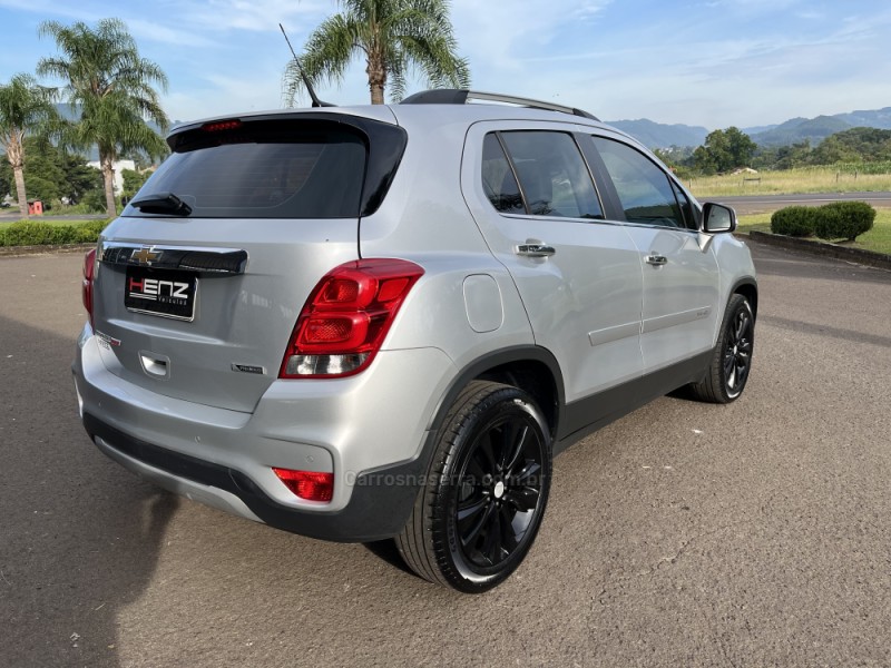 TRACKER 1.4 16V TURBO FLEX LTZ AUTOMÁTICO - 2019 - BOM PRINCíPIO