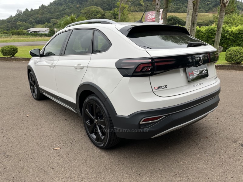 NIVUS 1.0 TSI HIGHLINE FLEX 4P AUTOMÁTICO - 2023 - BOM PRINCíPIO