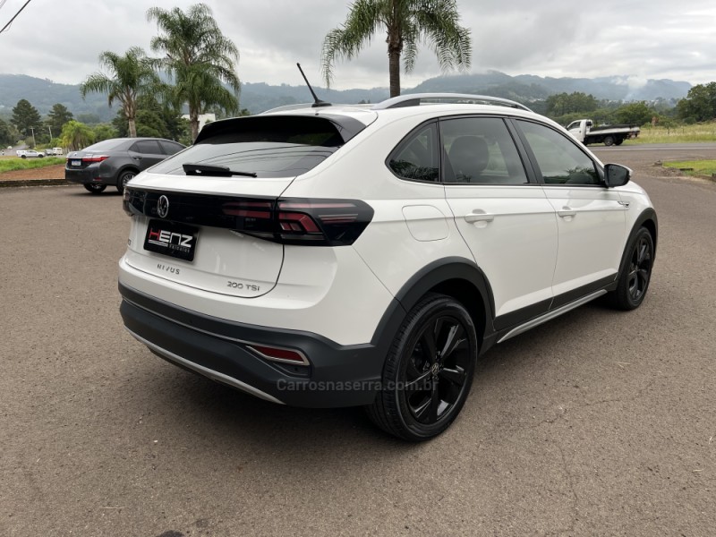 NIVUS 1.0 TSI HIGHLINE FLEX 4P AUTOMÁTICO - 2023 - BOM PRINCíPIO