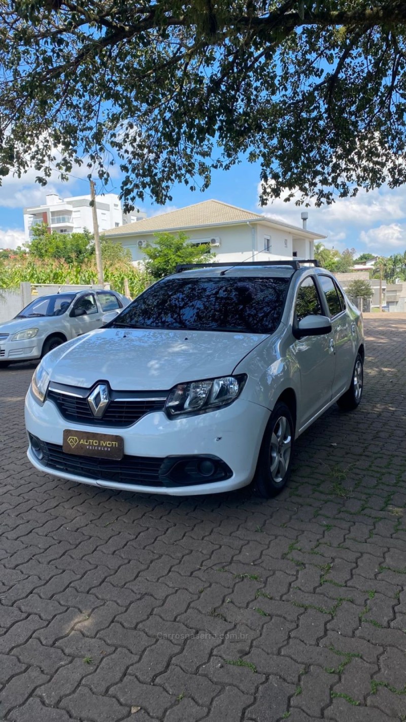 LOGAN 1.6 EXPRESSION 8V FLEX 4P MANUAL - 2016 - IVOTI