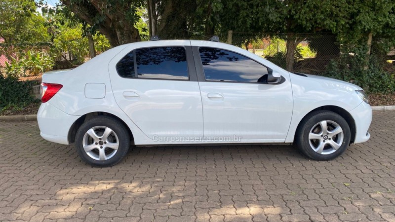 LOGAN 1.6 EXPRESSION 8V FLEX 4P MANUAL - 2016 - IVOTI