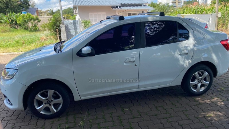 LOGAN 1.6 EXPRESSION 8V FLEX 4P MANUAL - 2016 - IVOTI