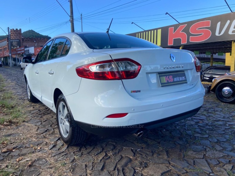 FLUENCE 2.0 DYNAMIQUE 16V FLEX 4P AUTOMÁTICO - 2013 - DOIS IRMãOS