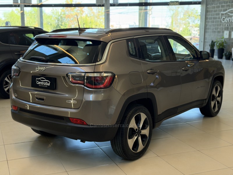 COMPASS 2.0 16V FLEX LONGITUDE AUTOMÁTICO - 2018 - CARLOS BARBOSA