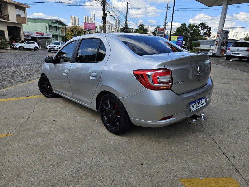 LOGAN 1.6 ZEN 16V FLEX 4P MANUAL - 2022 - CAXIAS DO SUL