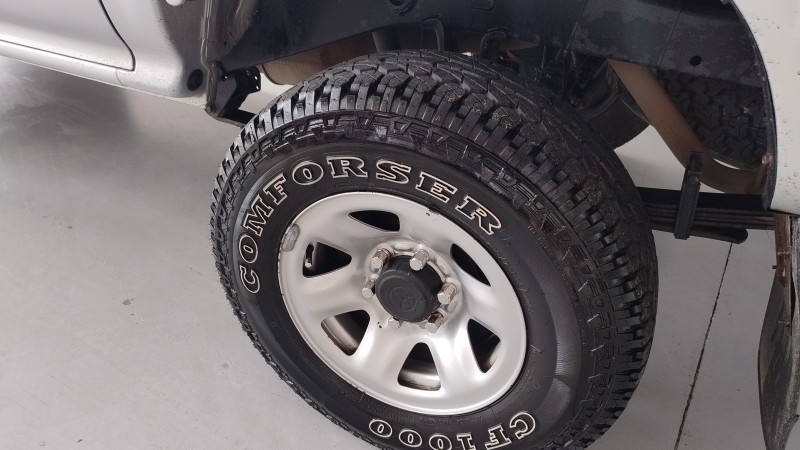 HILUX 3.0 SRV 4X2 CD 8V DIESEL 4P MANUAL - 2002 - SãO SEBASTIãO DO CAí