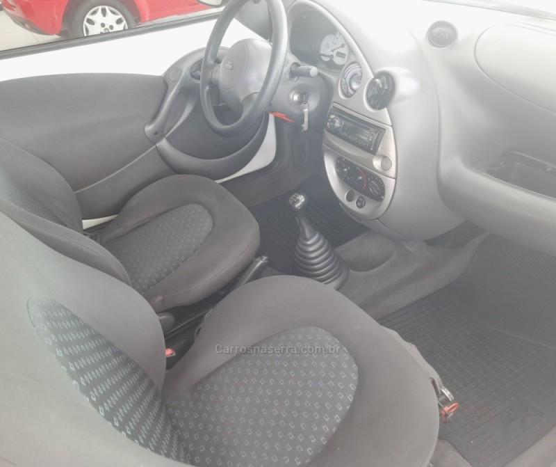 KA 1.0 MPI GL 8V GASOLINA 2P MANUAL - 2005 - GARIBALDI