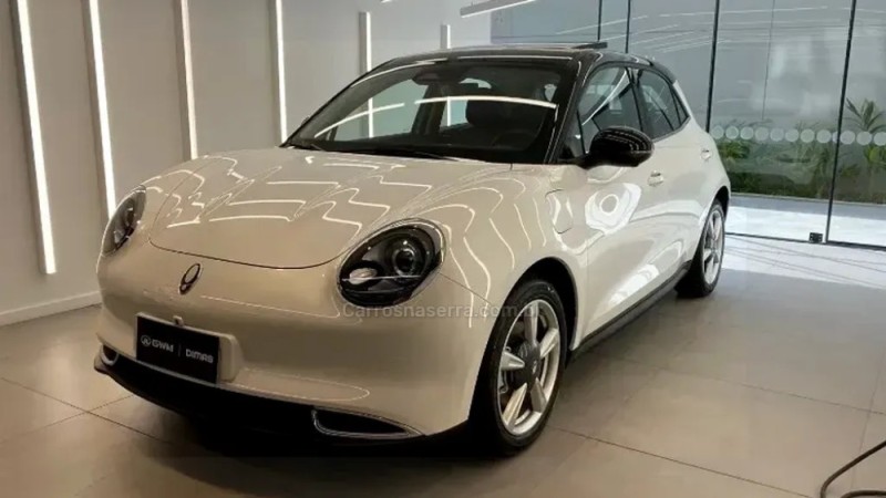 ORA 03 SKIN ELÉTRICO 4P AUTOMÁTICO - 2026 - FLORES DA CUNHA