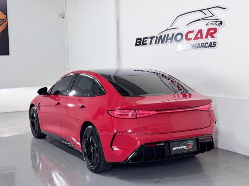 SEAL AWD ELÉTRICO 4P AUTOMÁTICO - 2024 - ESTâNCIA VELHA