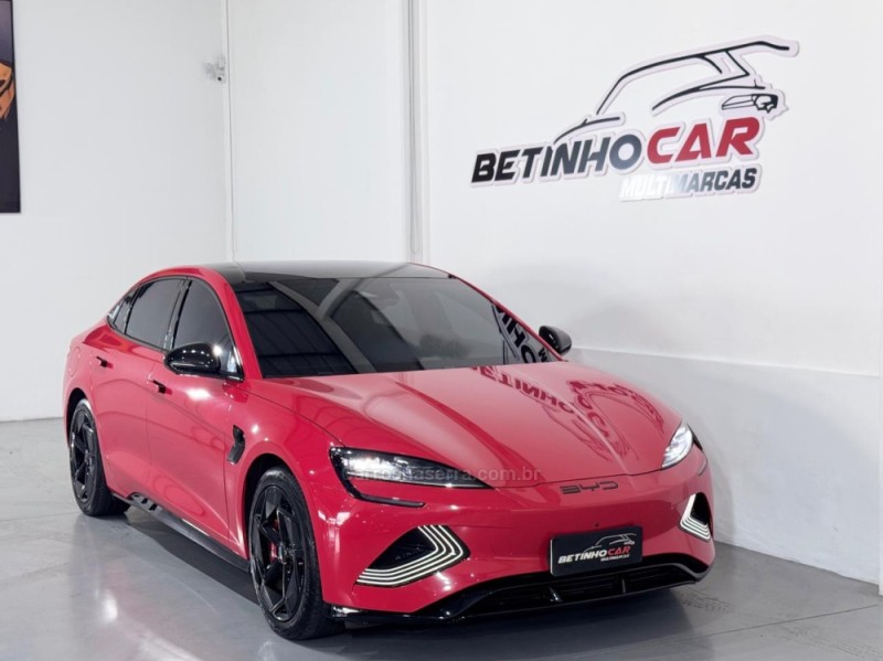 SEAL AWD ELÉTRICO 4P AUTOMÁTICO - 2024 - ESTâNCIA VELHA