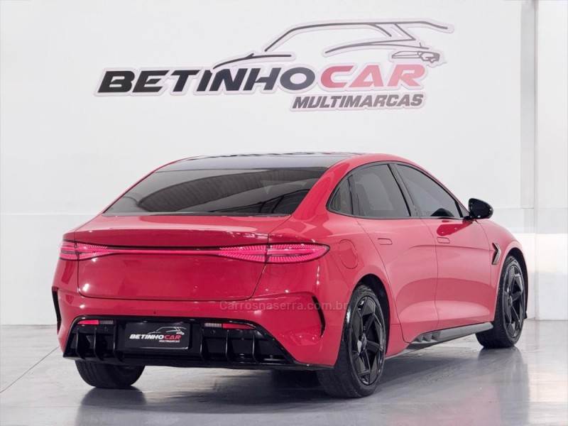 SEAL AWD ELÉTRICO 4P AUTOMÁTICO - 2024 - ESTâNCIA VELHA