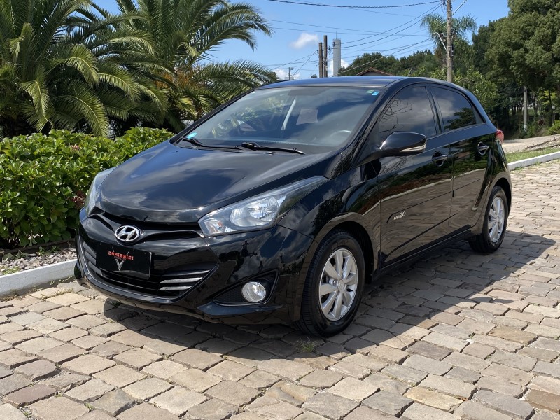 HB20 1.0 COMFORT PLUS 12V FLEX 4P MANUAL - 2014 - CARLOS BARBOSA