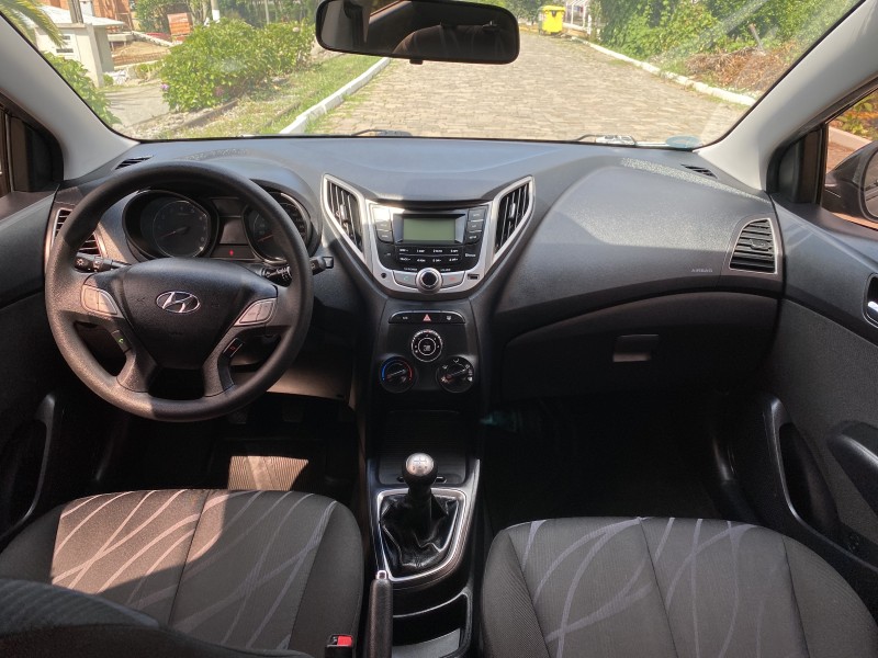 HB20 1.0 COMFORT PLUS 12V FLEX 4P MANUAL - 2014 - CARLOS BARBOSA