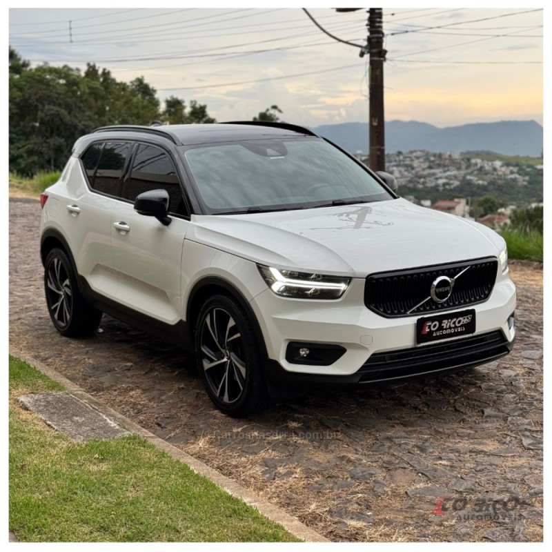 XC 40 2.0 T5 GASOLINA MOMENTUM AWD GEARTRONIC - 2018 - CAMPO BOM