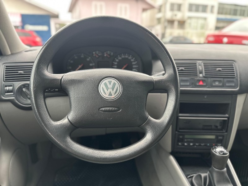 GOLF 2.0 MI COMFORTLINE 8V GASOLINA 4P MANUAL - 2004 - CAXIAS DO SUL