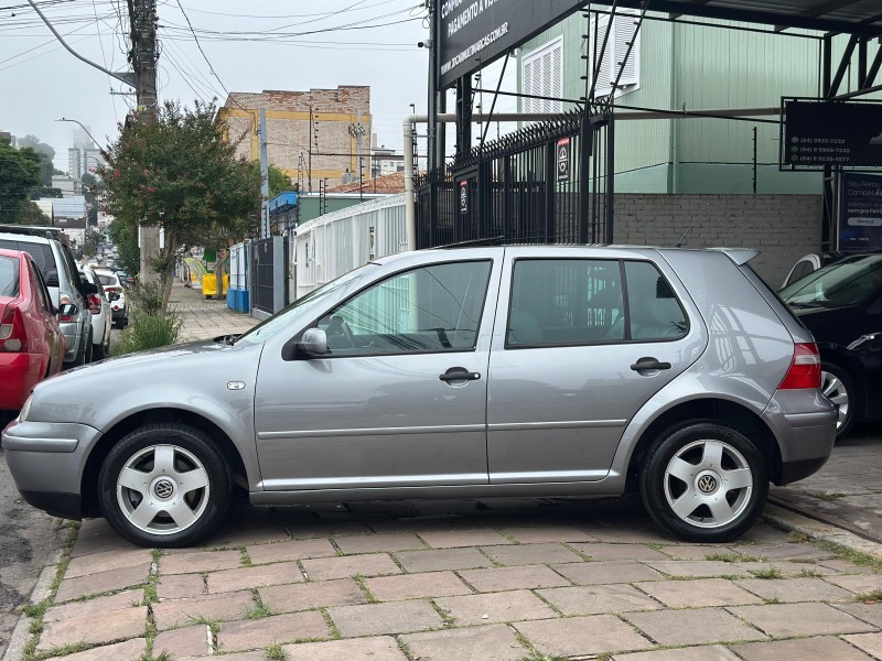 GOLF 2.0 MI COMFORTLINE 8V GASOLINA 4P MANUAL - 2004 - CAXIAS DO SUL