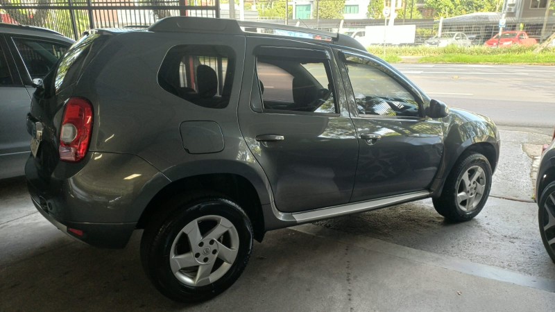 DUSTER 1.6 DYNAMIQUE 4X2 16V FLEX 4P MANUAL - 2013 - CAXIAS DO SUL