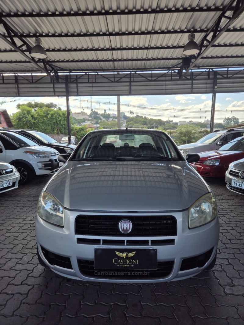 SIENA 1.0 MPI EL CELEBRATION 8V FLEX 4P MANUAL - 2011 - CAXIAS DO SUL