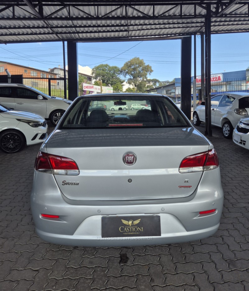 SIENA 1.0 MPI EL CELEBRATION 8V FLEX 4P MANUAL - 2011 - CAXIAS DO SUL
