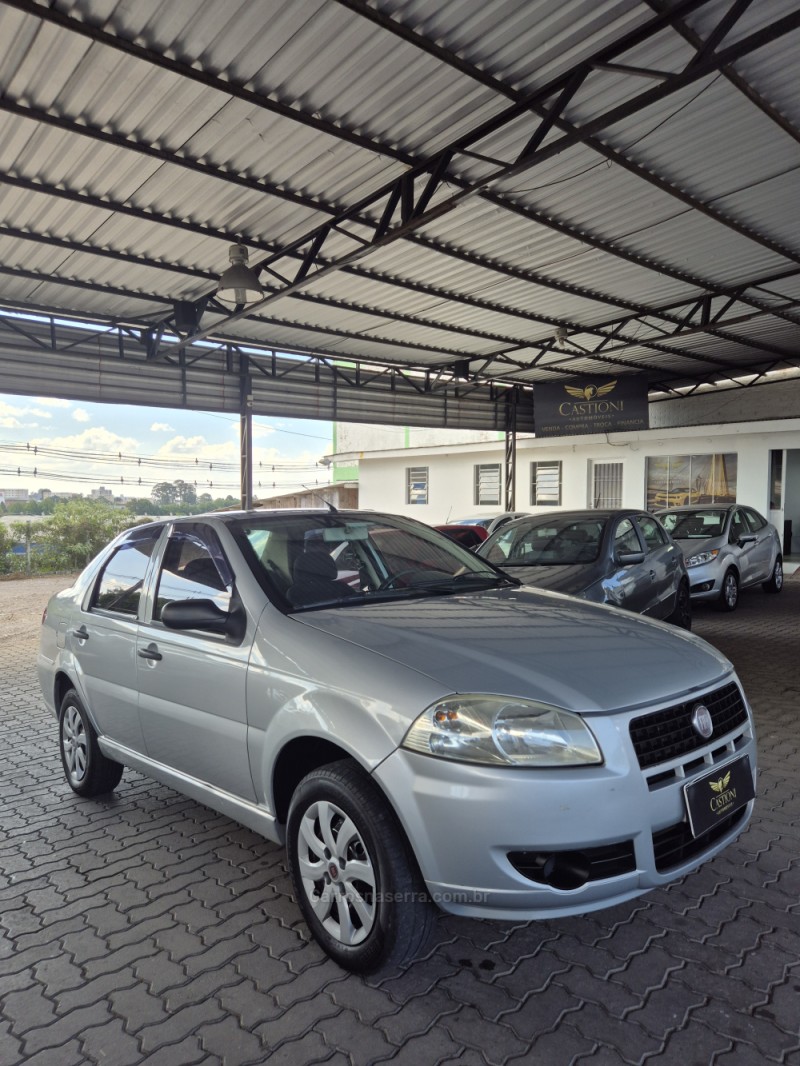 SIENA 1.0 MPI EL CELEBRATION 8V FLEX 4P MANUAL - 2011 - CAXIAS DO SUL