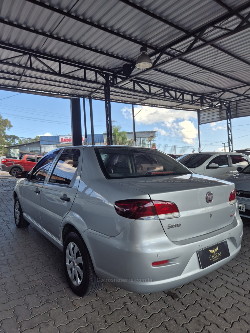 SIENA 1.0 MPI EL CELEBRATION 8V FLEX 4P MANUAL - 2011 - CAXIAS DO SUL