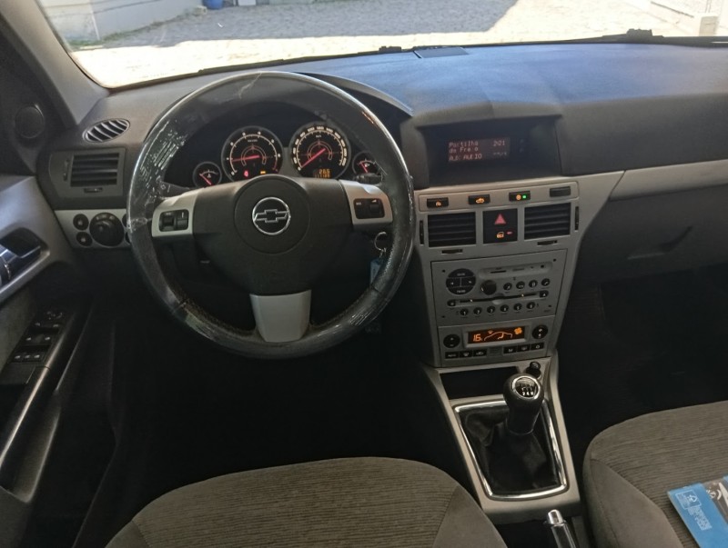 VECTRA 2.0 MPFI ELEGANCE 8V 140CV FLEX 4P MANUAL - 2011 - CAXIAS DO SUL