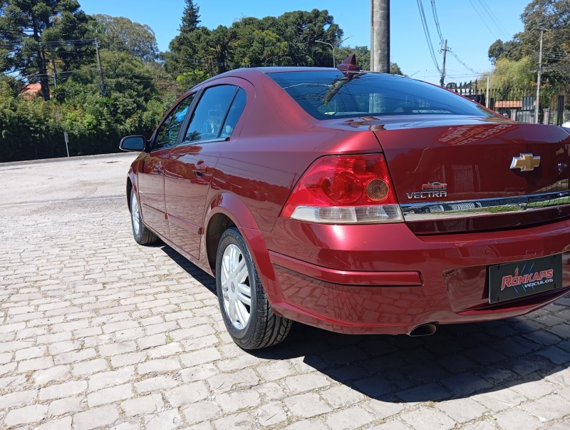 VECTRA 2.0 MPFI ELEGANCE 8V 140CV FLEX 4P MANUAL - 2011 - CAXIAS DO SUL