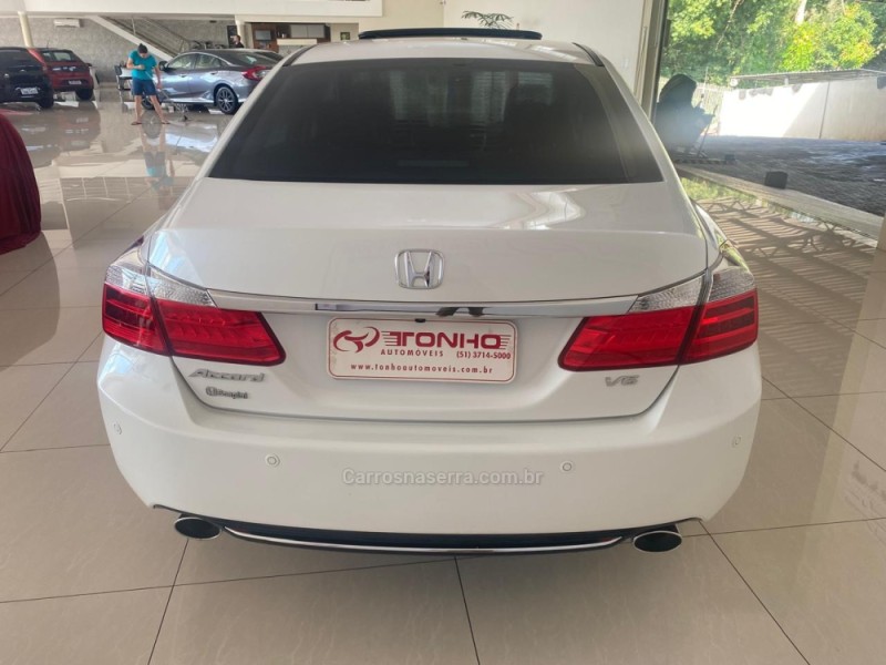 ACCORD 3.0 EX SEDAN V6 24V GASOLINA 4P AUTOMÁTICO - 2015 - LAJEADO