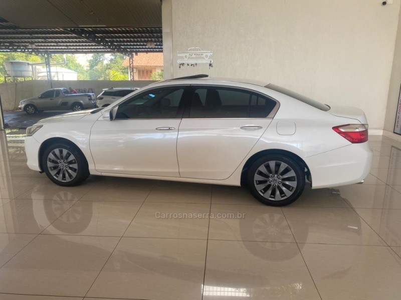 ACCORD 3.0 EX SEDAN V6 24V GASOLINA 4P AUTOMÁTICO - 2015 - LAJEADO