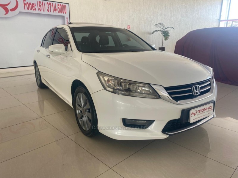ACCORD 3.0 EX SEDAN V6 24V GASOLINA 4P AUTOMÁTICO - 2015 - LAJEADO