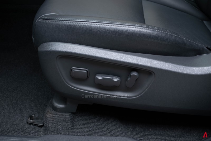 PAJERO SPORT 2.4 LEGEND 4X4 TURBO DIESEL 4P AUTOMÁTICO - 2025 - GARIBALDI