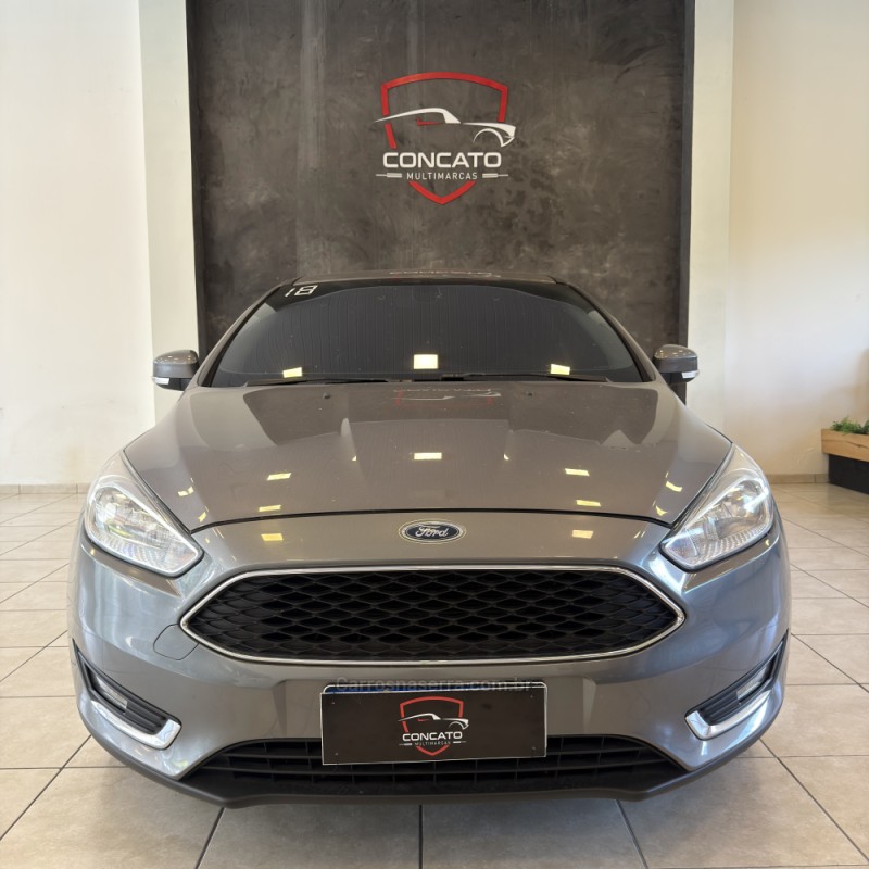 FOCUS 2.0 SE SEDAN 16V FLEX 4P AUTOMÁTICO - 2018 - FARROUPILHA