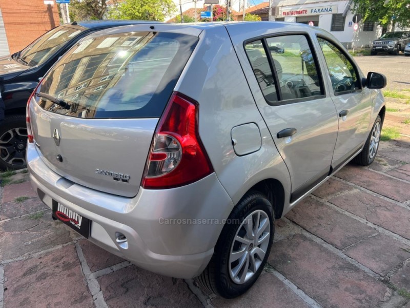 SANDERO 1.6 EXPRESSION 8V FLEX 4P MANUAL - 2011 - PORTO ALEGRE