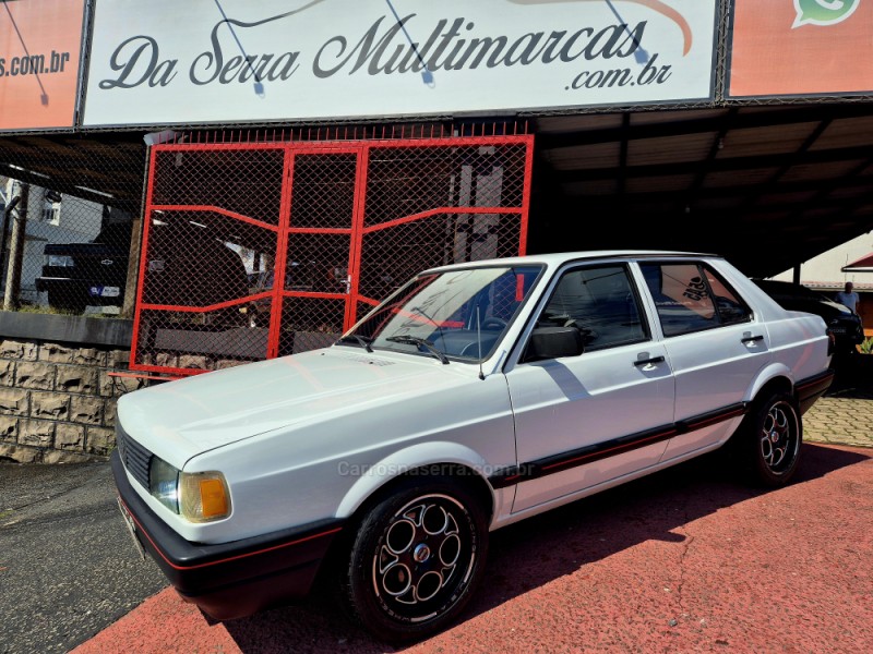 voyage 1.8 gl 8v gasolina 4p manual 1995 farroupilha