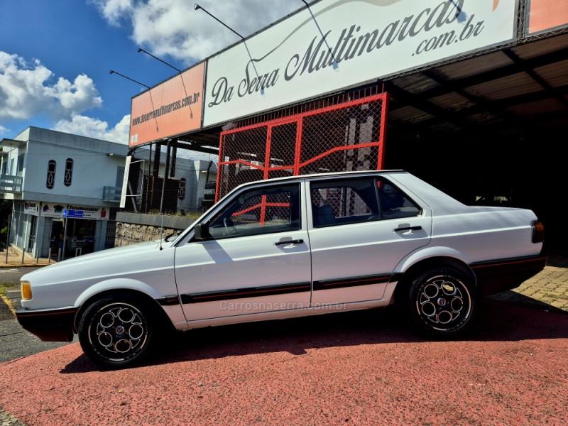 VOYAGE 1.8 GL 8V GASOLINA 4P MANUAL - 1995 - FARROUPILHA