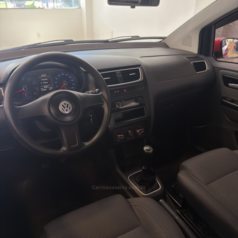 FOX 1.0 MI TREND 8V FLEX 4P MANUAL - 2010 - FARROUPILHA