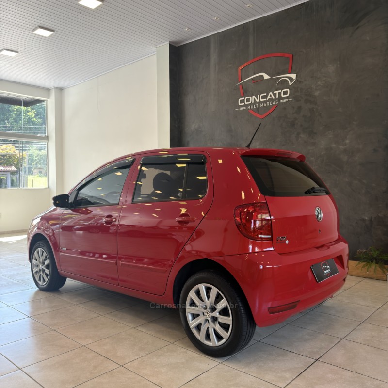 FOX 1.0 MI TREND 8V FLEX 4P MANUAL - 2010 - FARROUPILHA