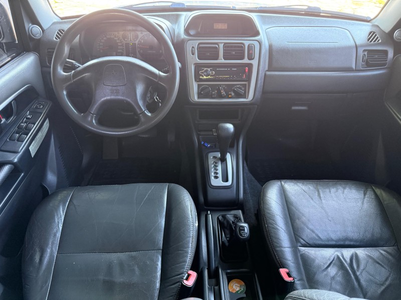 PAJERO TR4 2.0 4X4 16V 131CV GASOLINA 4P AUTOMÁTICO - 2005 - TRêS COROAS