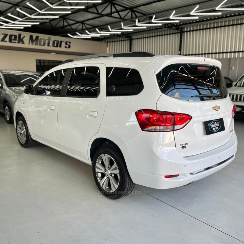 SPIN 1.8 PREMIER 8V FLEX 4P AUTOMÁTICO - 2023 - CANOAS