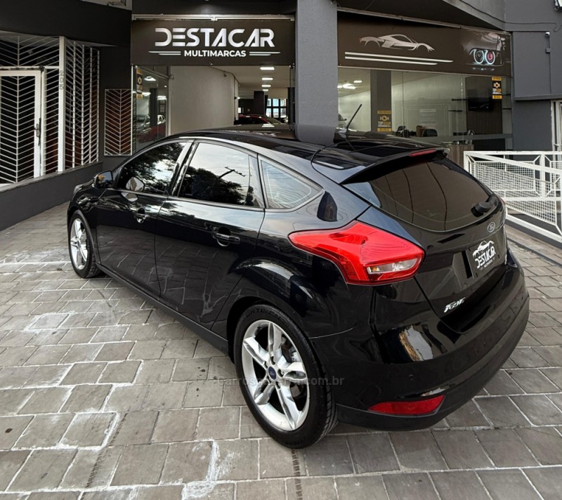 FOCUS 1.6 SE 16V FLEX 4P MANUAL - 2018 - CAXIAS DO SUL