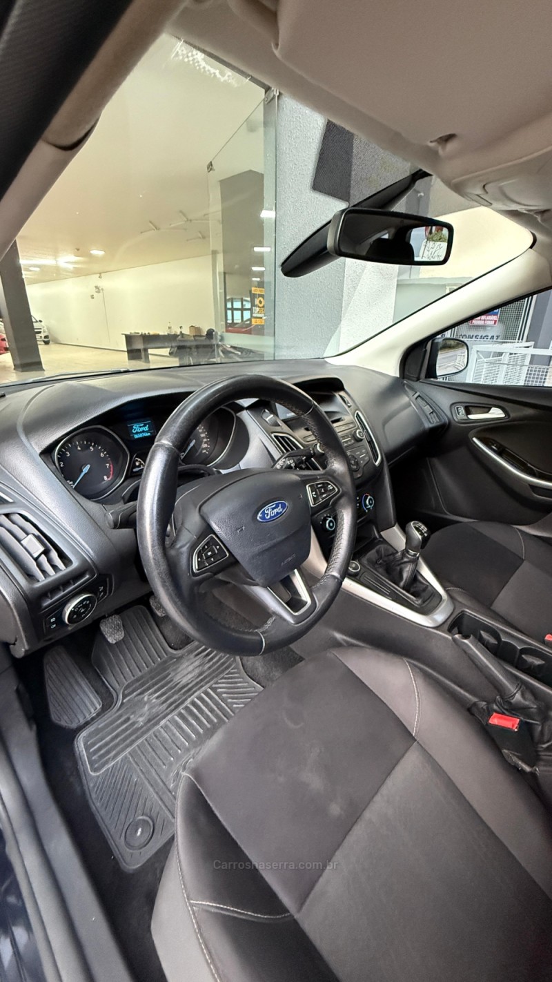 FOCUS 1.6 SE 16V FLEX 4P MANUAL - 2018 - CAXIAS DO SUL