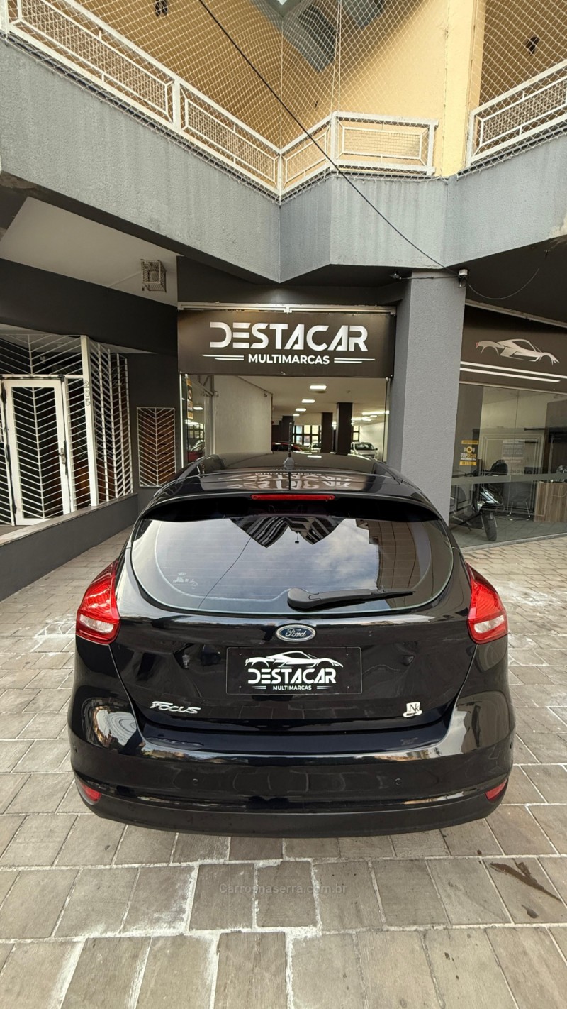 FOCUS 1.6 SE 16V FLEX 4P MANUAL - 2018 - CAXIAS DO SUL