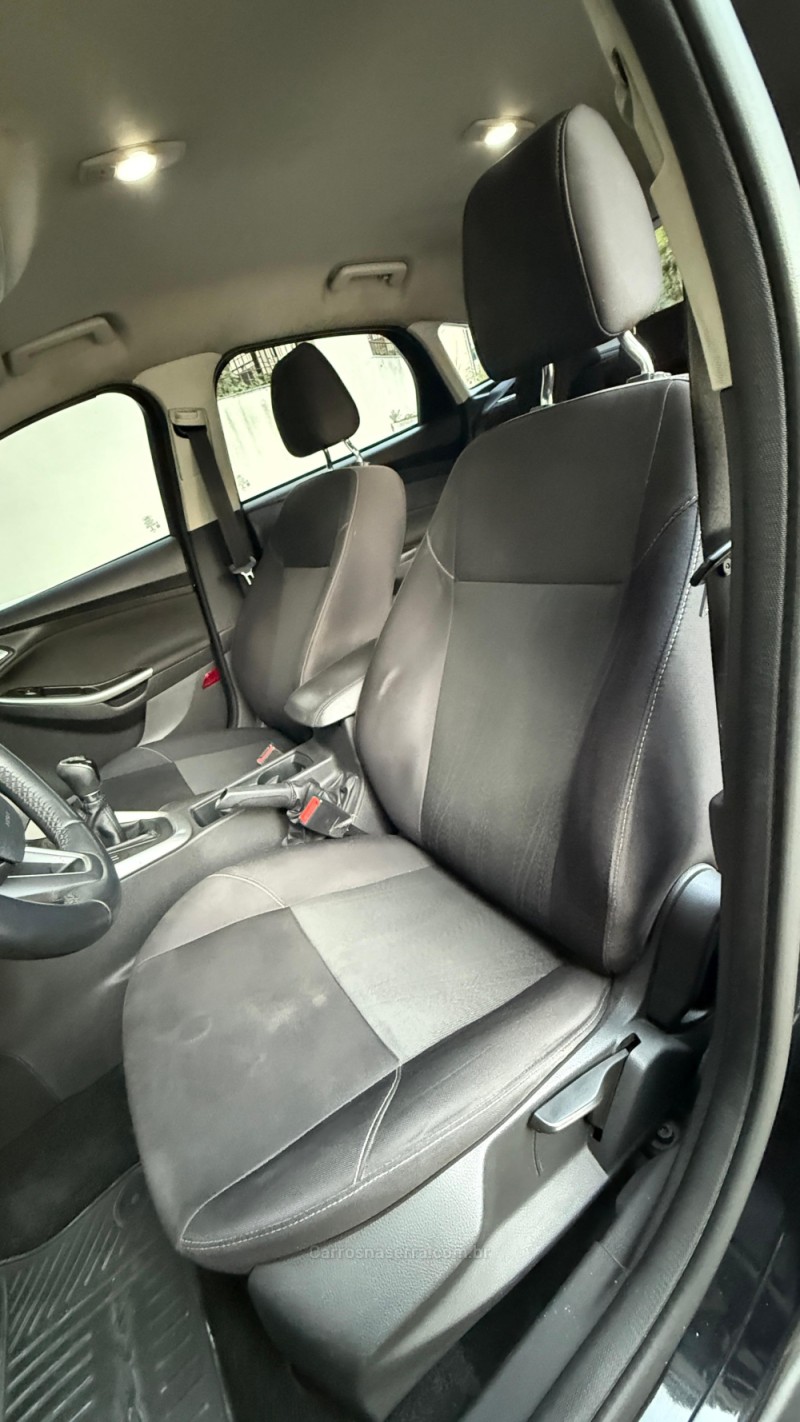 FOCUS 1.6 SE 16V FLEX 4P MANUAL - 2018 - CAXIAS DO SUL