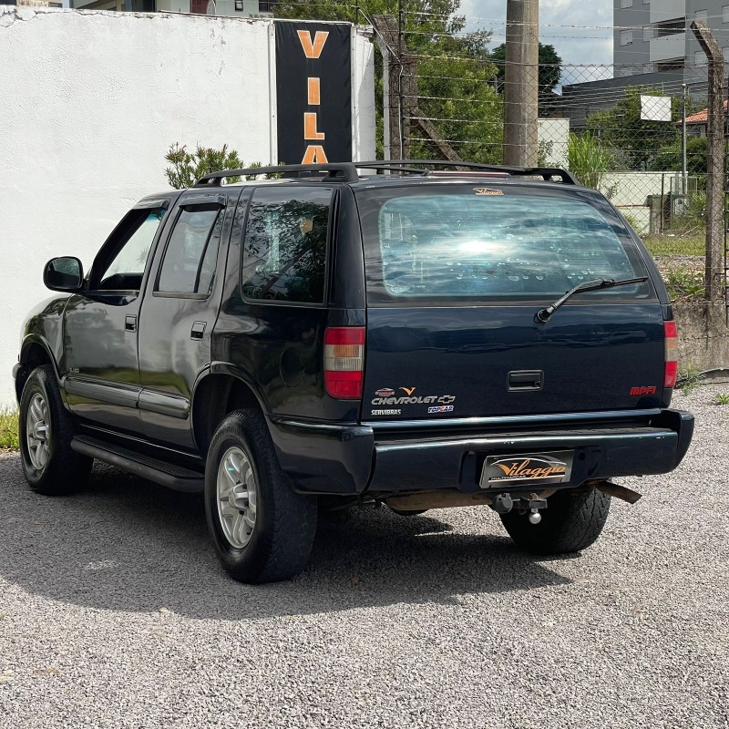BLAZER 2.2 EFI STD 4X2 8V GASOLINA 4P MANUAL - 2000 - CAXIAS DO SUL