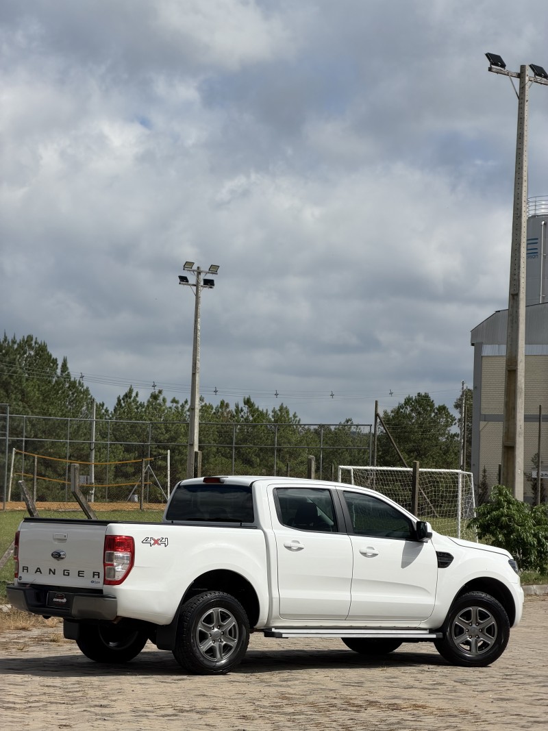 RANGER 2.2 XLS 4X4 CD 16V DIESEL 4P AUTOMÁTICO - 2019 - ANTôNIO PRADO