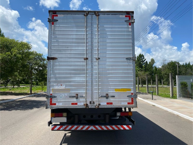 ACCELO 915 C - 2010 - BENTO GONçALVES