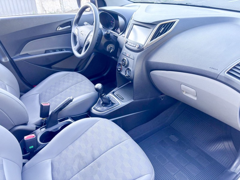 HB20 1.0 COMFORT PLUS 12V FLEX 4P MANUAL - 2018 - FARROUPILHA